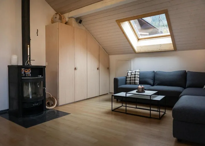 Tilia Penthouse דירה