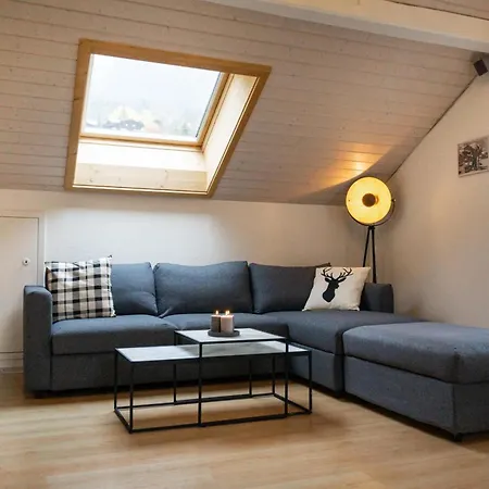 Tilia Penthouse דירה *